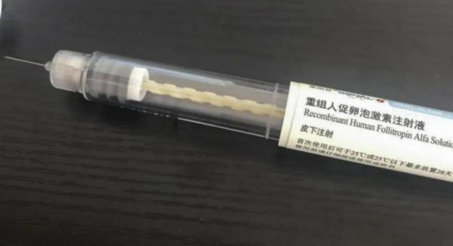 试管婴儿费用10万起步,许多家庭难以承受,为啥不选择领养孩子?